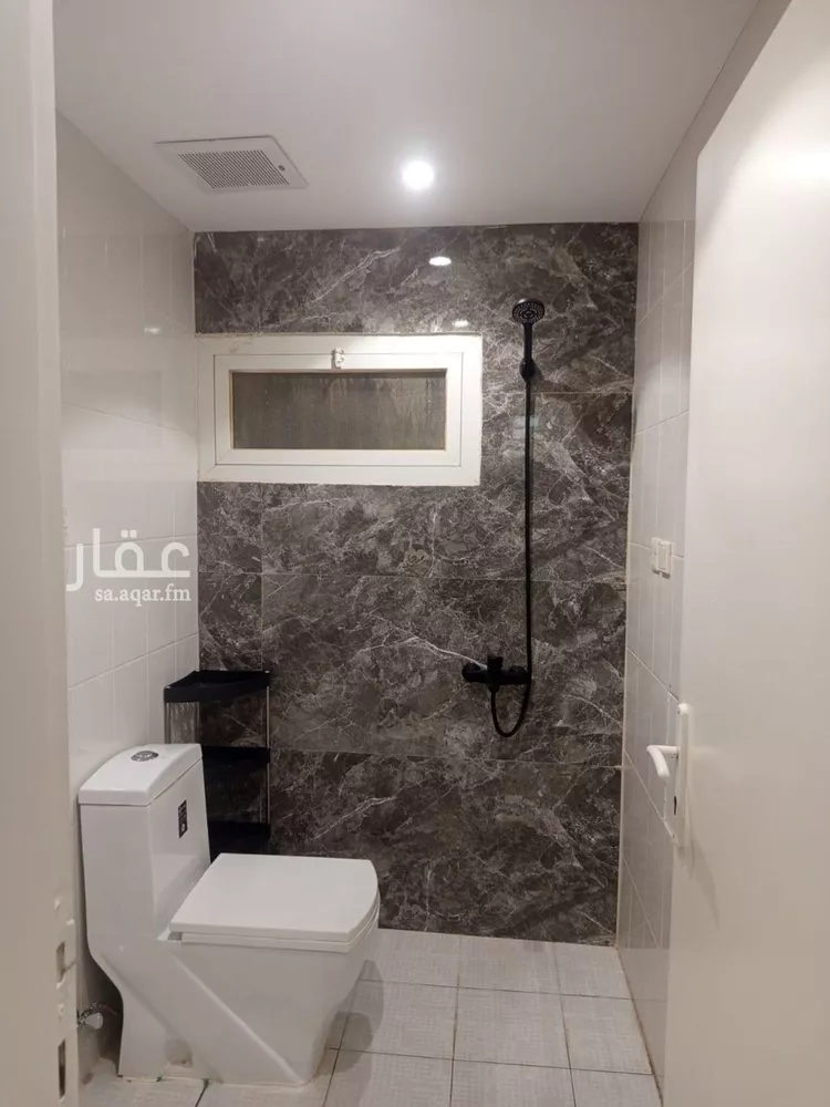 شقة للإيجار في شارع أبي دلف الخزرجي, حي النزهة, مدينة الرياض, منطقة الرياض صورة 5