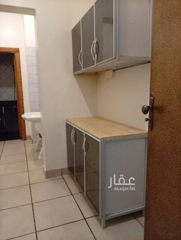 شقة للإيجار في شارع أبي دلف الخزرجي, حي النزهة, مدينة الرياض, منطقة الرياض صورة 4