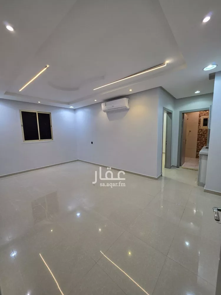 شقة للإيجار في شارع عبدالله بن قيس, حي إشبيلية, مدينة الرياض, منطقة الرياض صورة 4