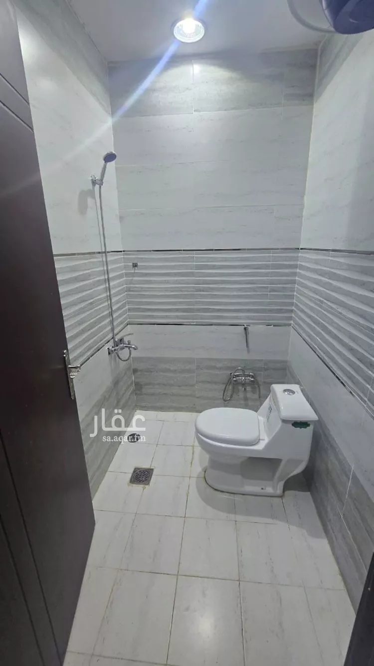 شقة للإيجار في شارع ضباء, حي بدر, مدينة الرياض, منطقة الرياض 8