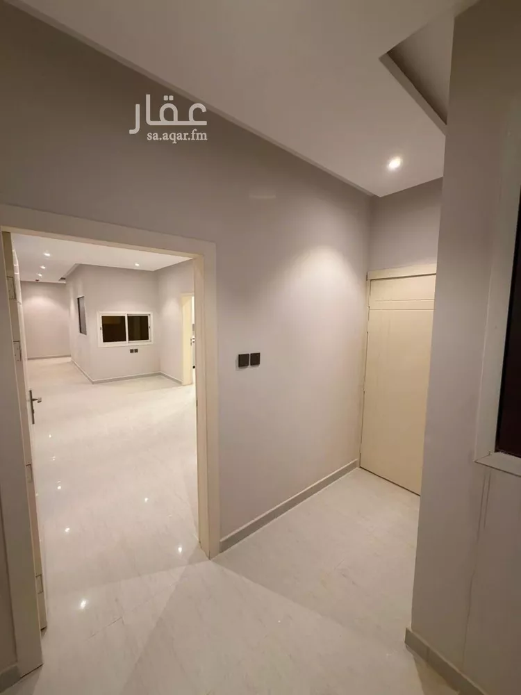 عمارة للإيجار في شارع السيل الكبير, حي المهدية, مدينة الرياض, منطقة الرياض 14