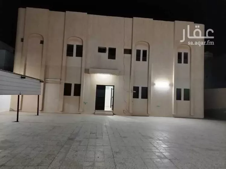 بيت للبيع في حي ، شارع الأمير محمد بن نايف بن عبدالعزيز ، حي المحمدية ، رفحاء ، رفحاء