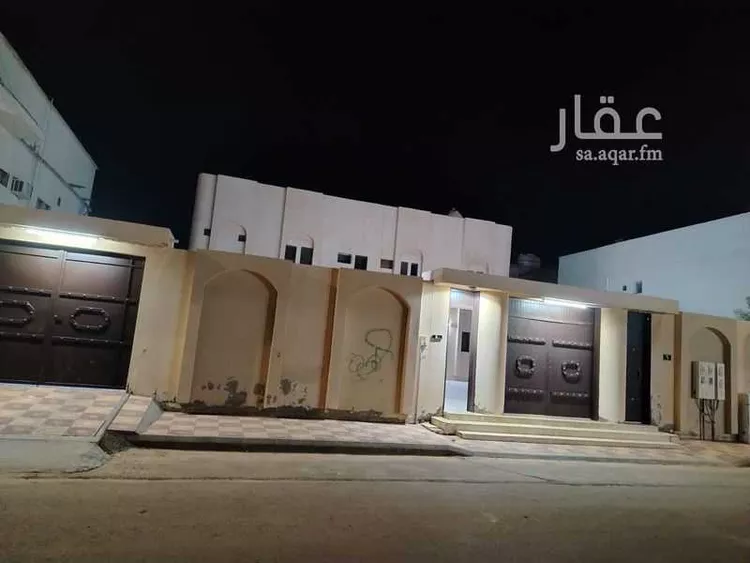 بيت للبيع في حي ، شارع الأمير محمد بن نايف بن عبدالعزيز ، حي المحمدية ، رفحاء ، رفحاء صورة 2