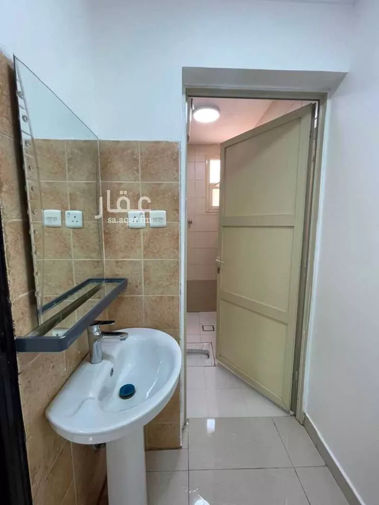 عمارة للإيجار في شارع عسير, حي ظهرة لبن, مدينة الرياض, منطقة الرياض صورة 4