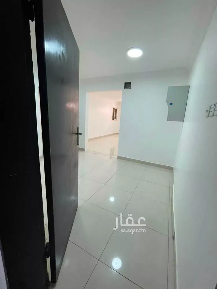 عمارة للإيجار في شارع عسير, حي ظهرة لبن, مدينة الرياض, منطقة الرياض