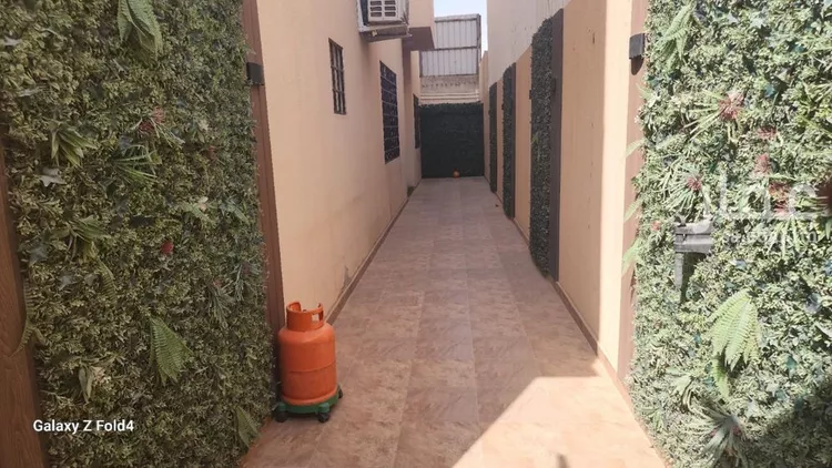 فيلا للبيع في شارع شهيد الدين ثم الوطن عبدالمغنى عواض الث, حي الشهداء, مدينة الرياض, منطقة الرياض