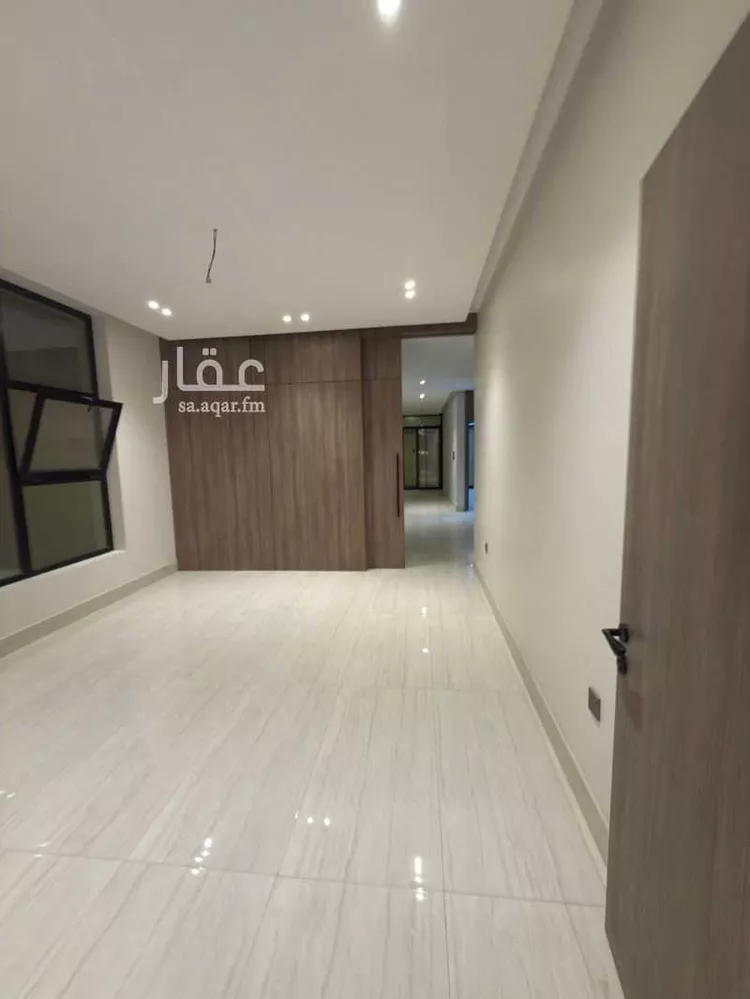 فيلا للبيع في شارع الأنوار, حي السيف, مدينة الدمام, المنطقة الشرقية