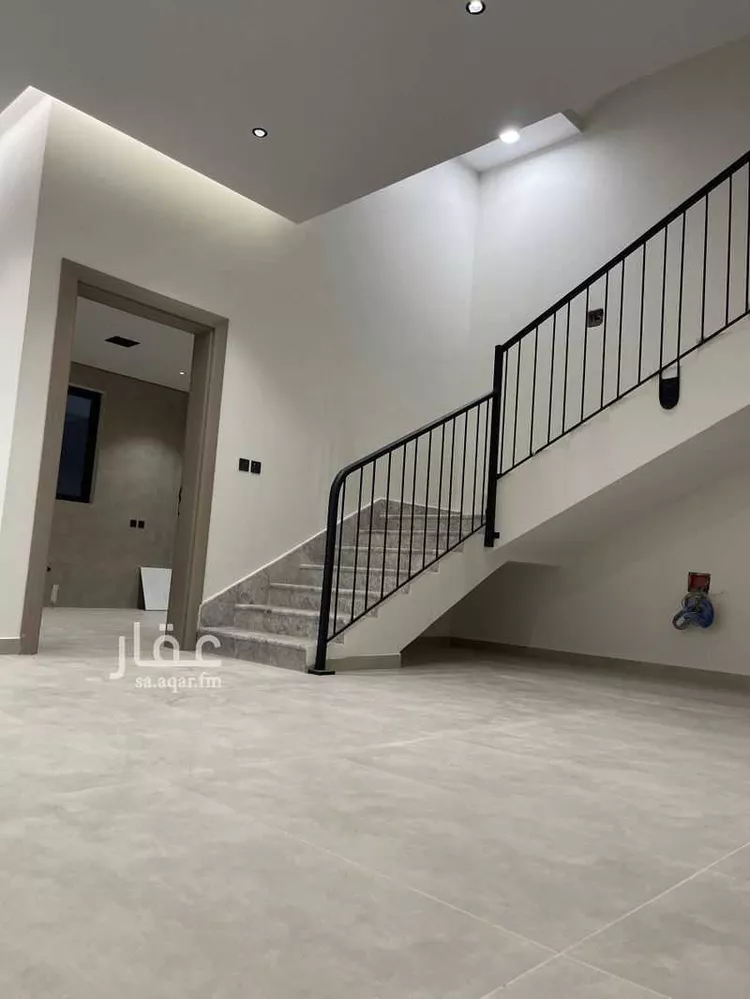 فيلا للبيع في شارع ام سلم, حي نمار, مدينة الرياض, منطقة الرياض 6