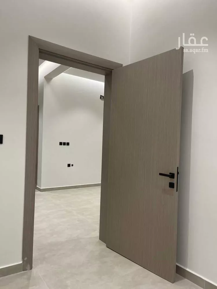 فيلا للبيع في شارع ام سلم, حي نمار, مدينة الرياض, منطقة الرياض 9