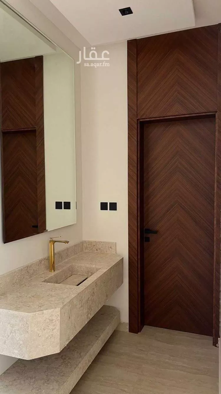 دور للبيع في شارع عاصم ابن خلف, حي الشفاء, مدينة الرياض, منطقة الرياض
