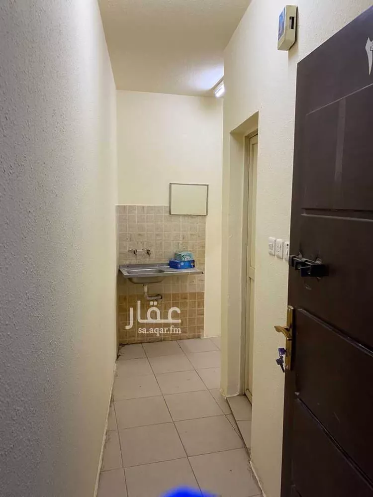 غرفة للإيجار في شارع سيهات, حي الصالحية, مدينة الرياض, منطقة الرياض 7