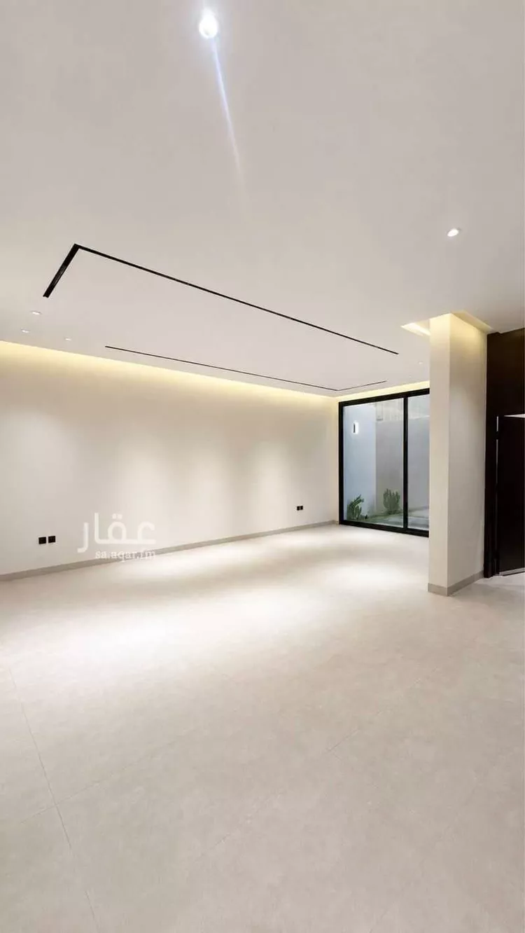 Villa for Sale in Riyadh Tuwaiq 8