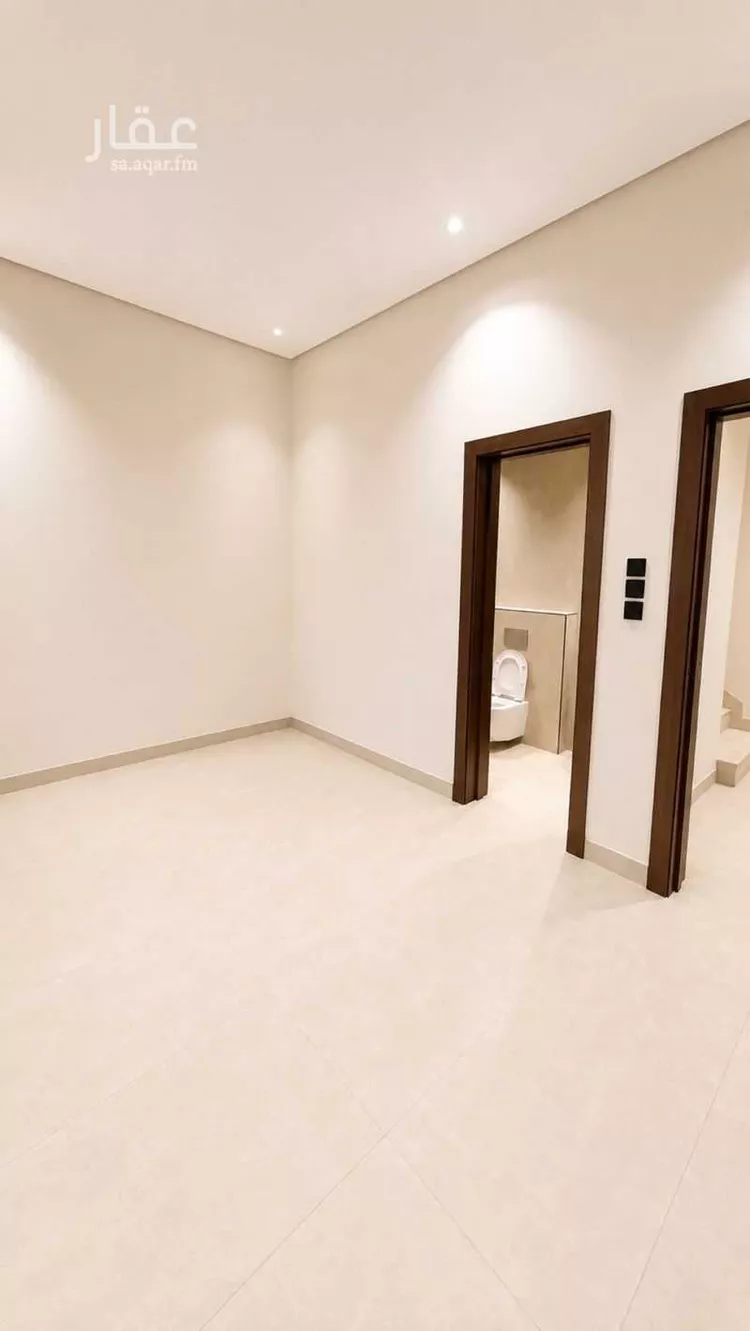 Villa for Sale in Riyadh Tuwaiq 18