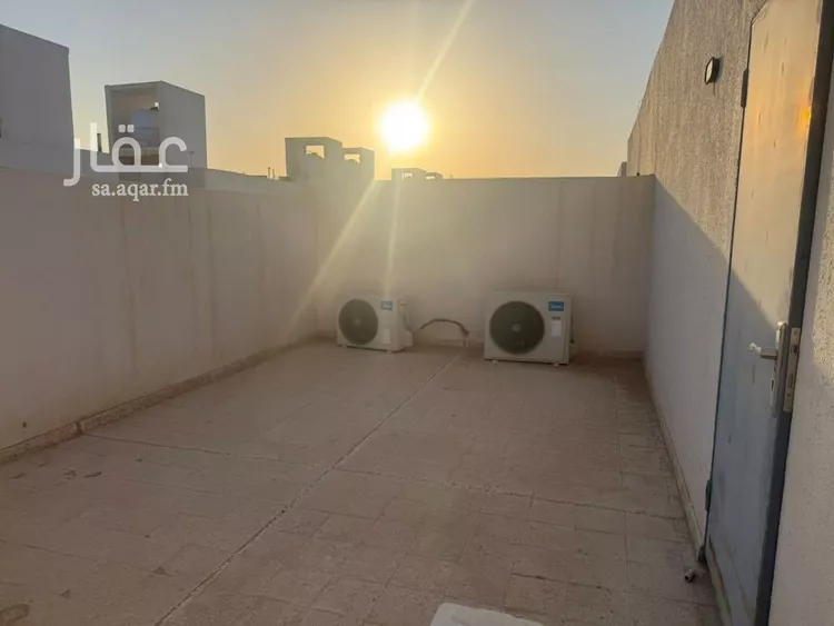 فيلا للبيع في شارع محمد ماجد كردي, حي بدر, مدينة الرياض, منطقة الرياض 10