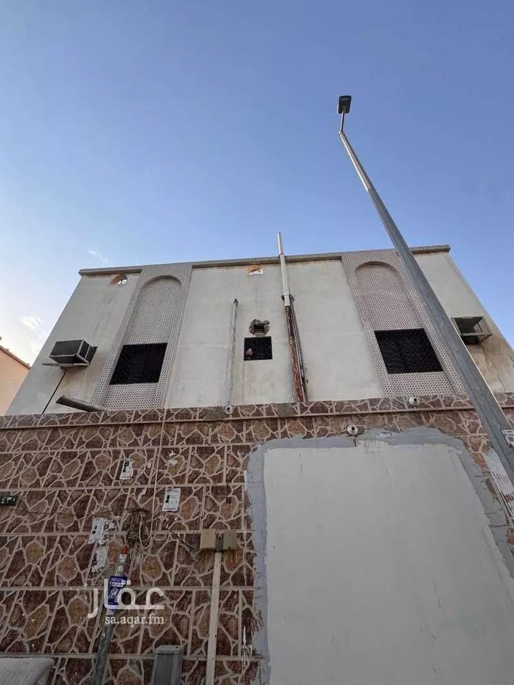 فيلا للبيع في شارع أبو الفضل بن بهادر, حي الفيصلية, مدينة جدة, منطقة مكة المكرمة صورة 4