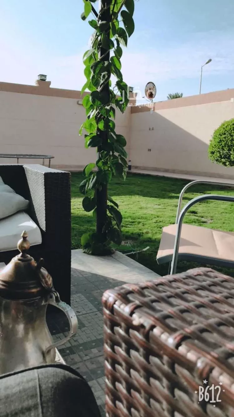 فيلا للبيع في شارع أبي سليمان الداوودي ، حي الوهلان ، عنيزة ، عنيزة 3