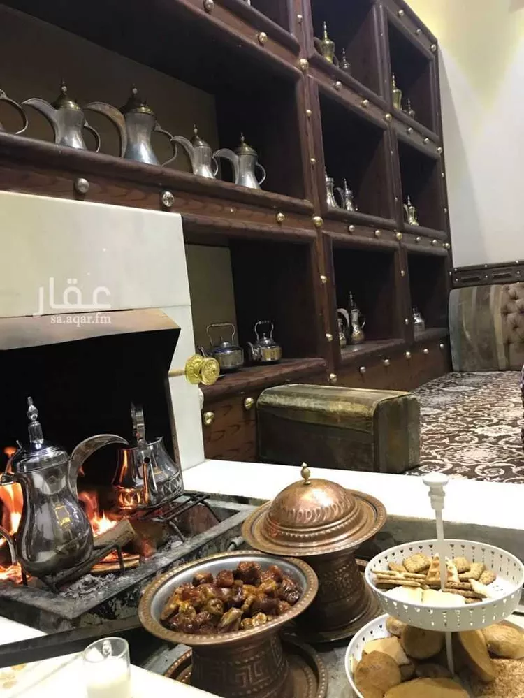فيلا للبيع في شارع أبي سليمان الداوودي ، حي الوهلان ، عنيزة ، عنيزة 2