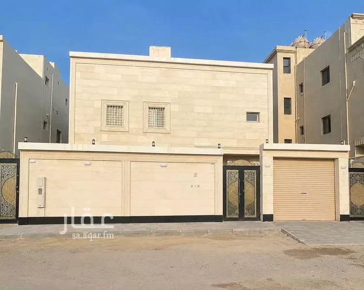 فيلا للإيجار في شارع العزيزية 77, حي العزيزية, مدينة الجبيل, المنطقة الشرقية صورة 2
