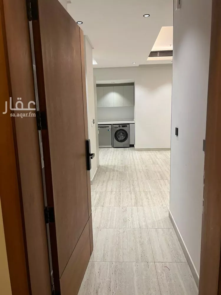 شقة للإيجار في شارع ابن سينا, حي المروج, مدينة الرياض, منطقة الرياض 12