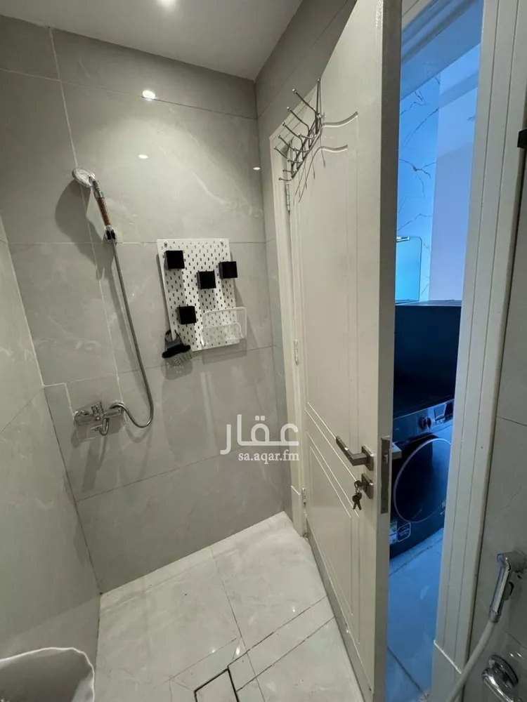 شقة للإيجار في شارع رقم 175, حي الياسمين, مدينة الرياض, منطقة الرياض صورة 2