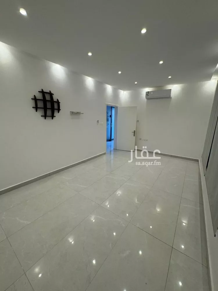فيلا للبيع في شارع صالح التنوخي, حي النرجس, مدينة الرياض, منطقة الرياض 14
