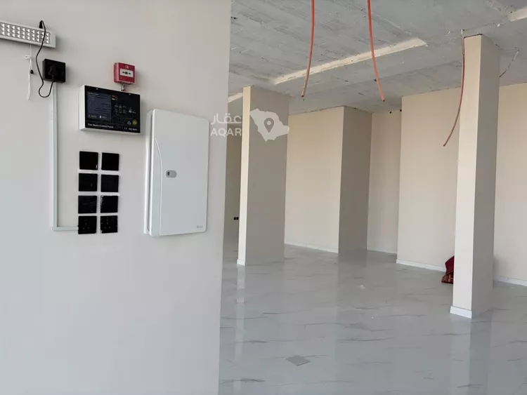 عمارة للبيع في شارع وادي الهدار, حي ضاحية نمار, مدينة الرياض, منطقة الرياض 10