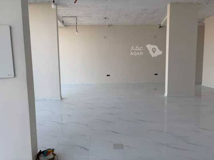 عمارة للبيع في شارع وادي الهدار, حي ضاحية نمار, مدينة الرياض, منطقة الرياض 8