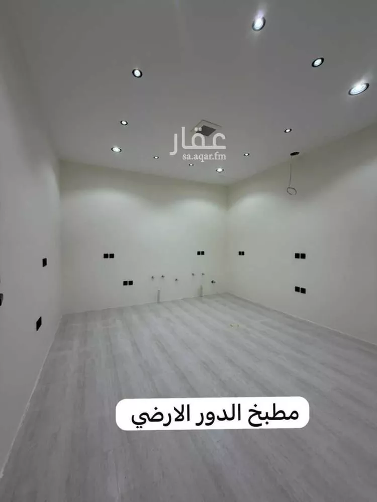 دور للبيع في شارع الحسين الربعي, حي الحزم, مدينة الرياض, منطقة الرياض صورة 4