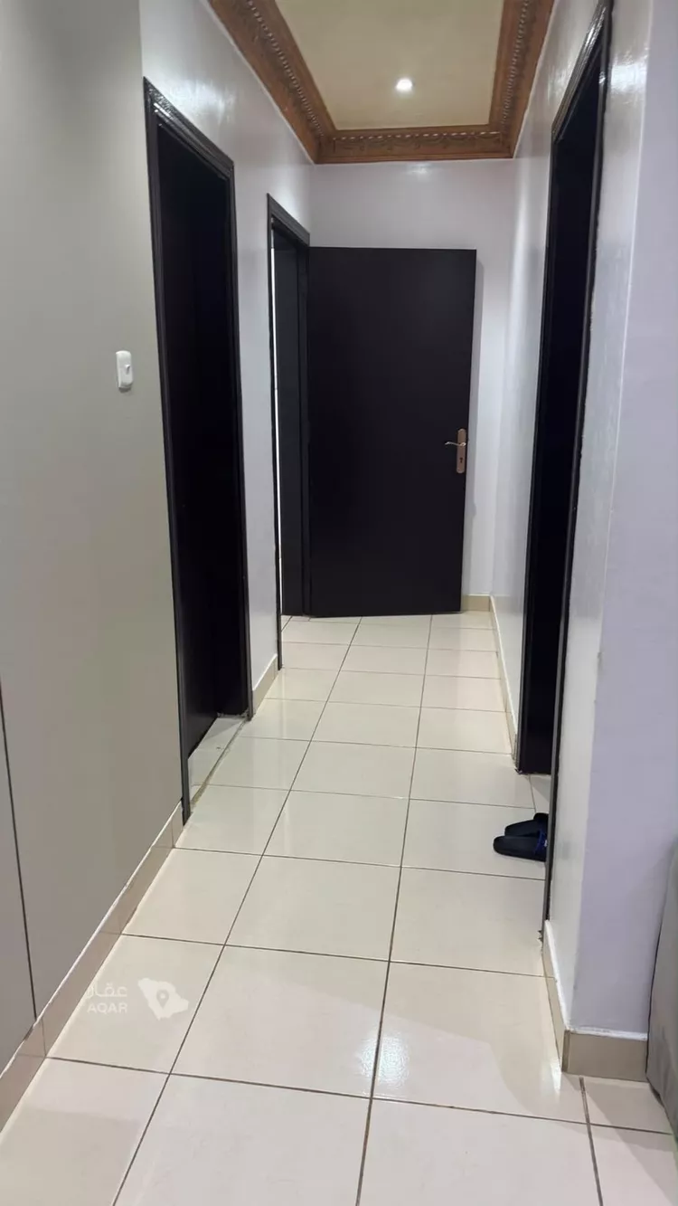 شقة للإيجار في شارع بحر العرب, حي إشبيلية, مدينة الرياض, منطقة الرياض 8