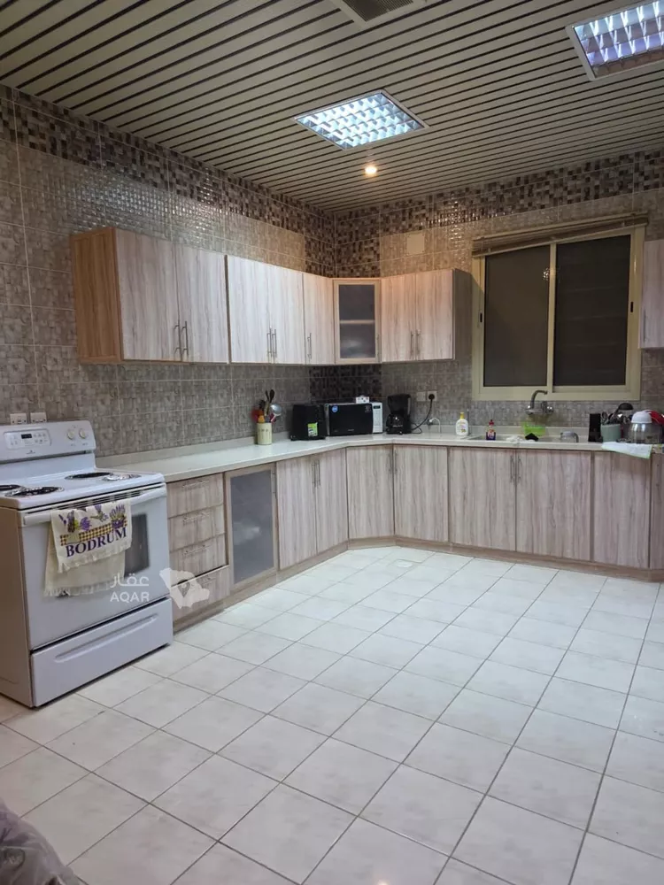 فيلا للإيجار في شارع ربيق, حي اليرموك, مدينة الرياض, منطقة الرياض صورة 5
