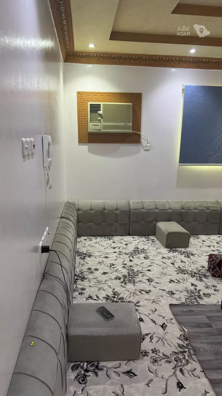 شقة للإيجار في شارع بحر العرب, حي إشبيلية, مدينة الرياض, منطقة الرياض 3