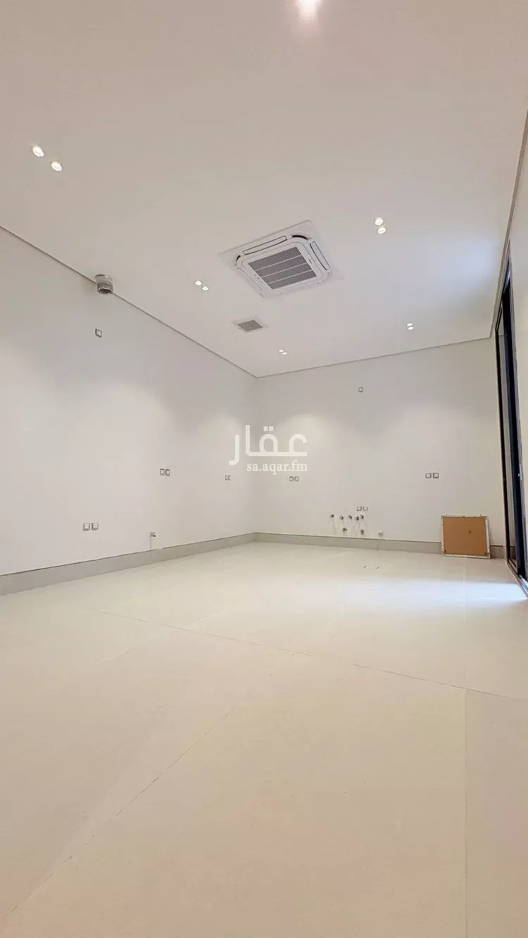 Villa for Sale in Riyadh Al Mahdiyah صورة 2