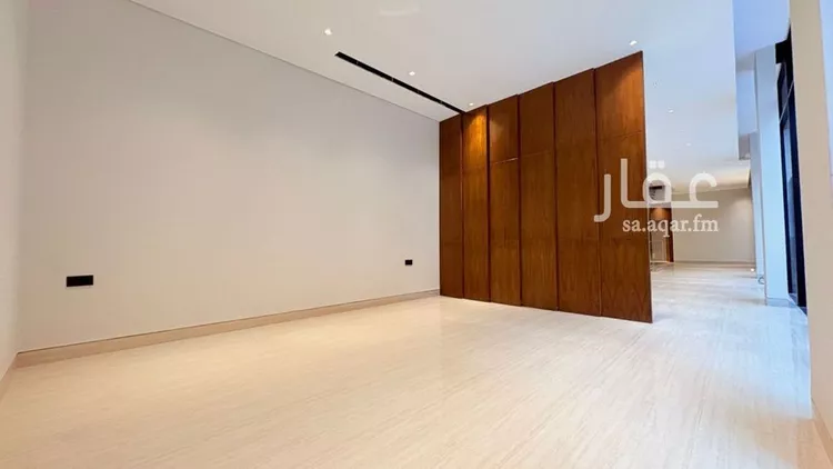 فيلا للبيع في شارع عبدالله بن حنبل, حي المهدية, مدينة الرياض, منطقة الرياض 7