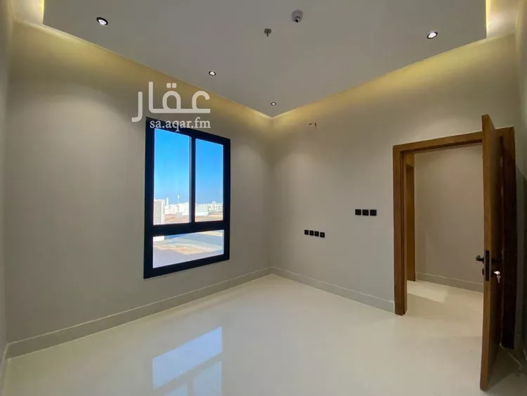 عمارة للبيع في شارع ابن المهاجر, حي المهدية, مدينة الرياض, منطقة الرياض 11