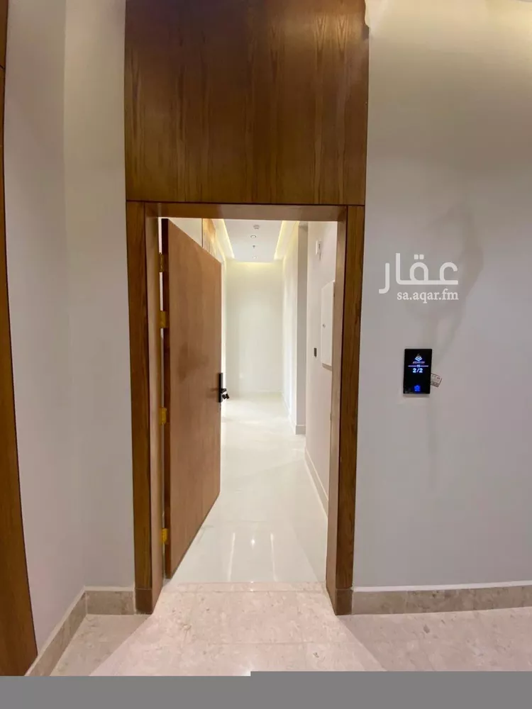 عمارة للبيع في شارع ابن المهاجر, حي المهدية, مدينة الرياض, منطقة الرياض 13