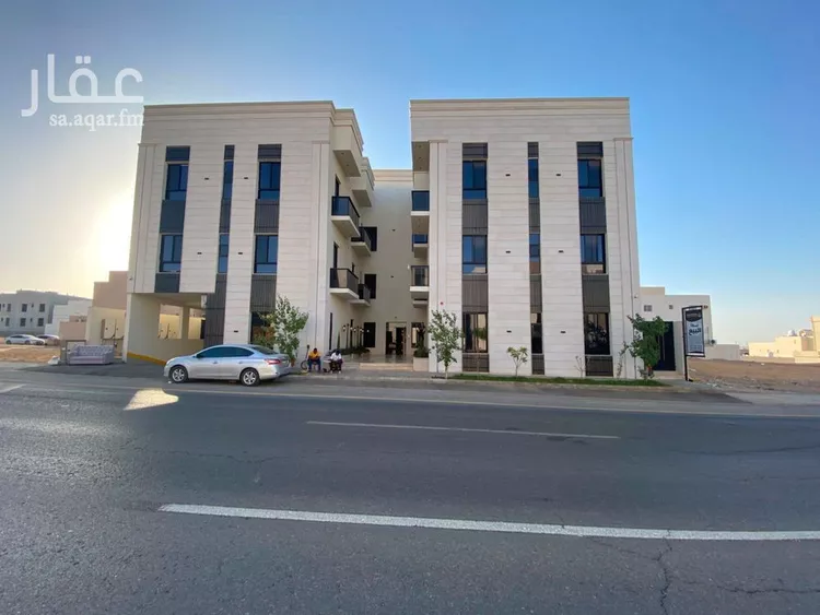 عمارة للبيع في شارع ابن المهاجر, حي المهدية, مدينة الرياض, منطقة الرياض 8
