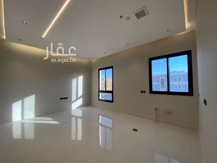 شقة للبيع في شارع ابن المهاجر, حي المهدية, مدينة الرياض, منطقة الرياض صورة 3