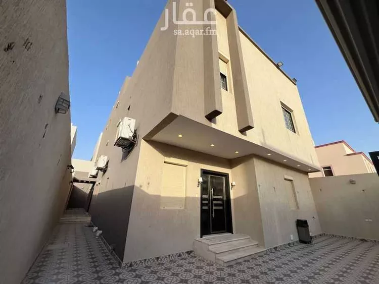 فيلا للبيع في شارع فضيلة الشيخ حافظ محمد حافظ, حي الرياض, مدينة جدة, منطقة مكة المكرمة صورة 5