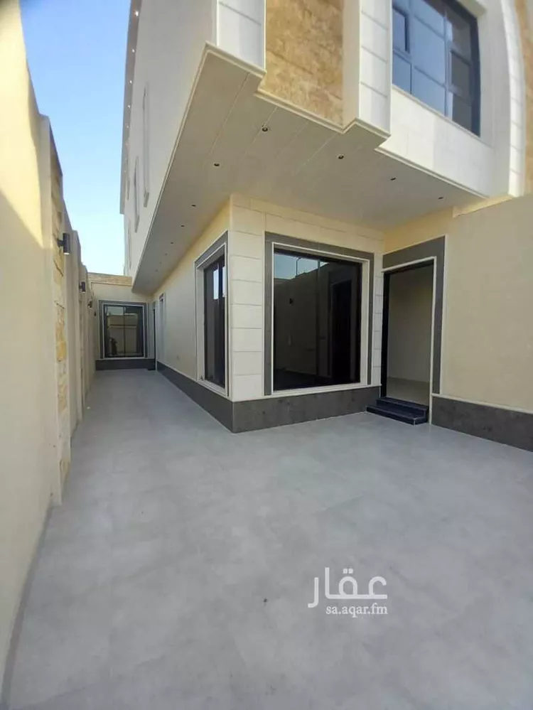 دور للبيع في شارع رافع بن يزيد, حي الورود, مدينة المزاحمية, منطقة الرياض 6