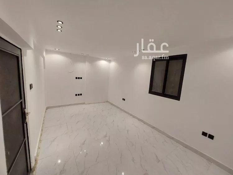 شقة للإيجار في شارع شجاع بن وهب, حي العليا, مدينة الرياض, منطقة الرياض