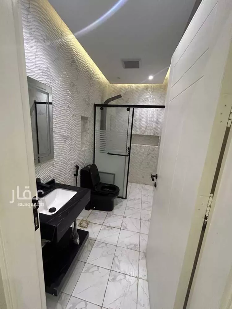 شقة للإيجار في شارع أبو محمد بن نعمه ، حي الصواري ، جدة ، جدة 1 صورة