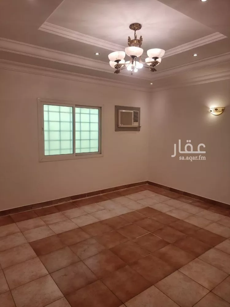 فيلا للإيجار في شارع محمد بن عبدالله بن عبداللطيف, حي المرسلات, مدينة الرياض, منطقة الرياض صورة 3