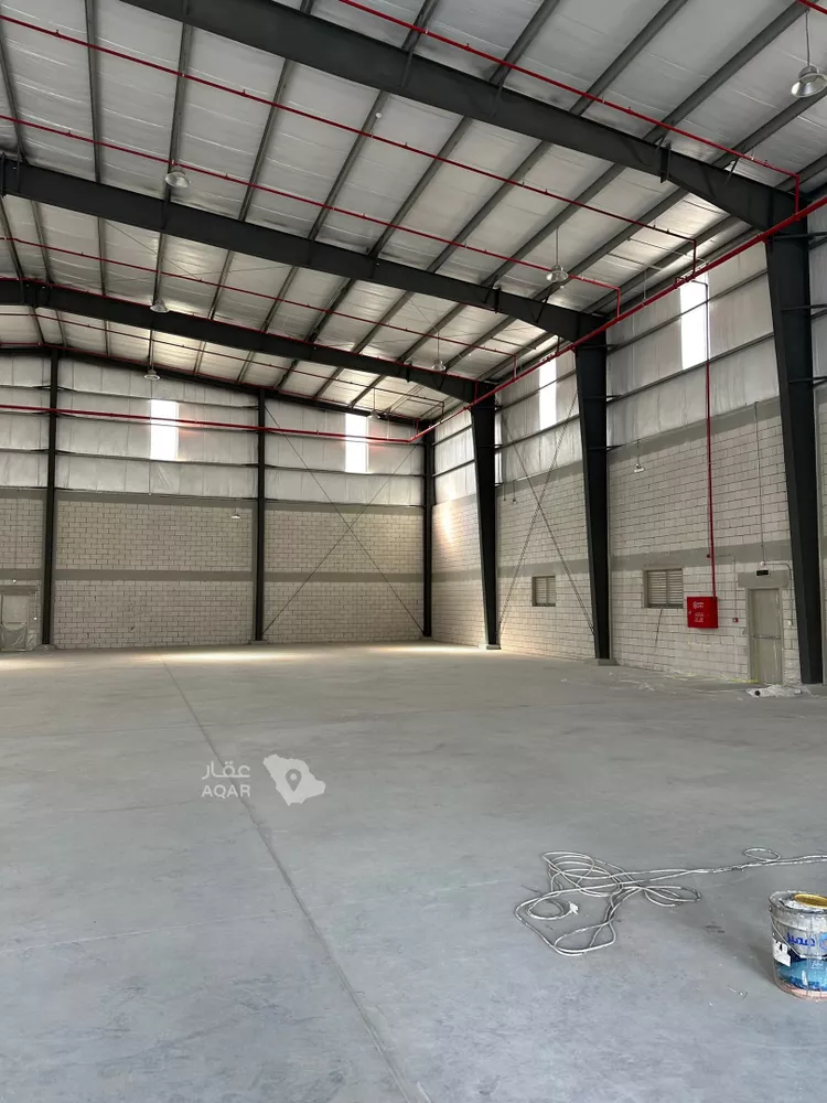 Warehouse for Rent in Jeddah As Sarawat صورة 2