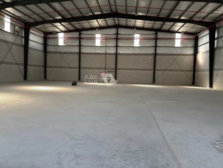 Warehouse for Rent in Jeddah As Sarawat صورة 3