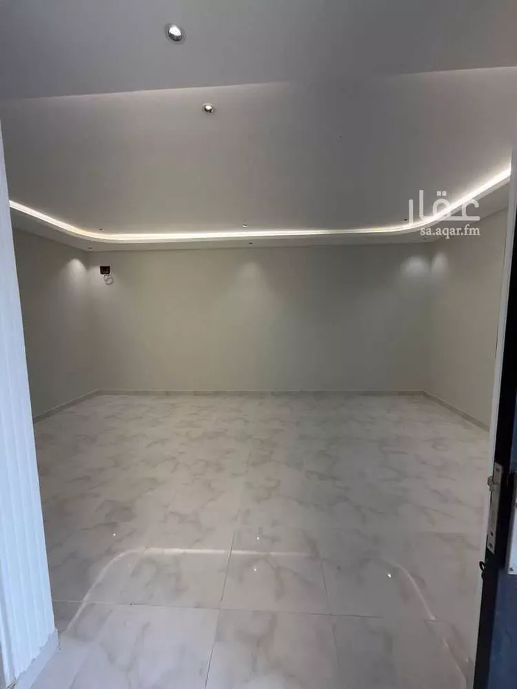 فيلا للبيع في شارع عبدالله ابن احمد الفاكهي, حي الرحاب 2, مدينة جازان, منطقة جازان صورة 2