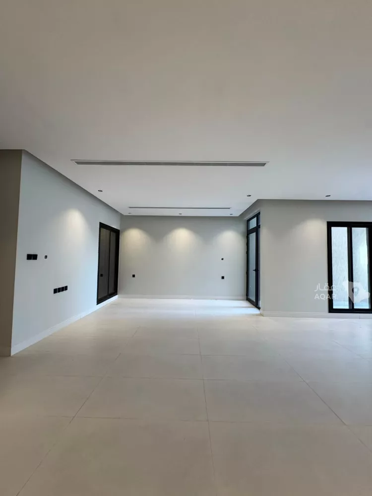 Floor for Sale in Riyadh Al Arid