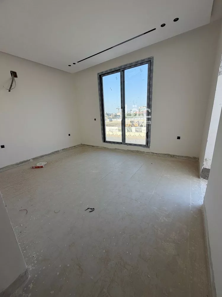 Floor for Sale in Riyadh Al Arid
