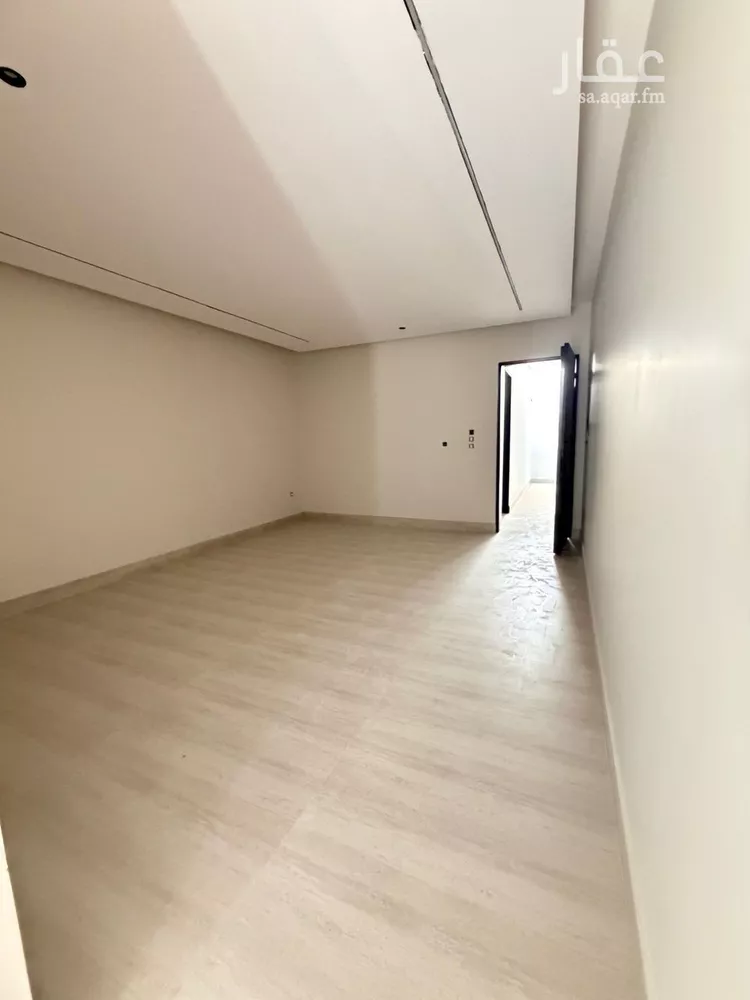 دور للبيع في شارع الحسين بن أبي عبدالله, حي النرجس, مدينة الرياض, منطقة الرياض 7