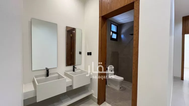 Floor for Sale in Riyadh Al Janadriyah صورة 4