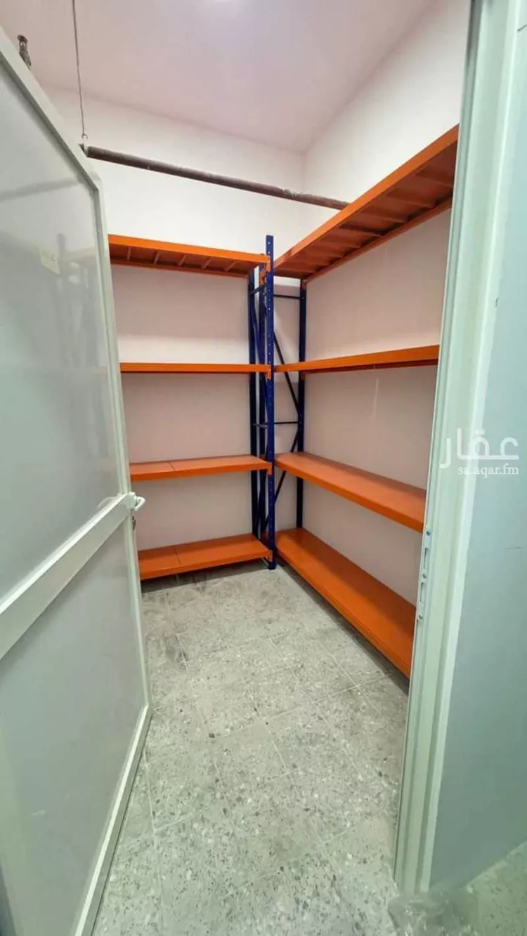 مكتب تجاري للإيجار في شارع خريص الفرعي, حي الروضة, مدينة الرياض, منطقة الرياض 7